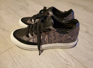 shoes DKNY