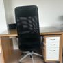 Office chair and Table Image 2