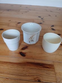 3 Vintage Ceramic Flower pots. Immaculate condition.