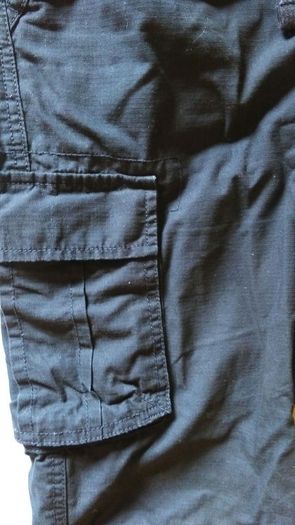 Boys black cargo trousers. 11-12 years