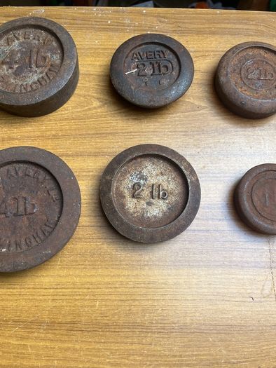 8 old scales weighs
