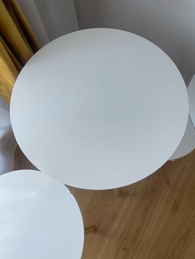 kids table and chair