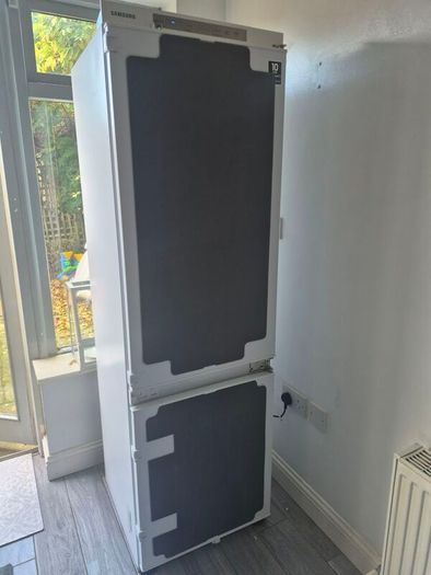 samsung integrated fridge