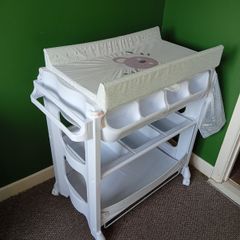 Baby changing table