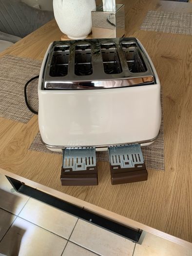4 slice toaster