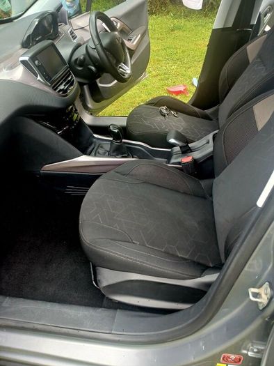 Peugeot 2008 2015