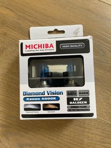 MICHIBA H7 Xenon 4000k Headlight Bulbs.