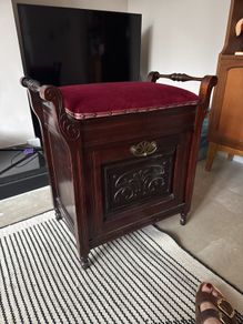 Vintage piano stool