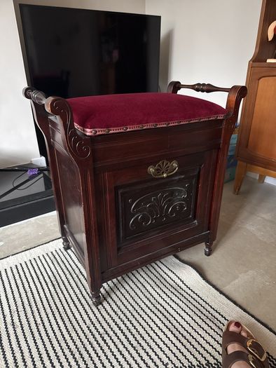 Vintage piano stool