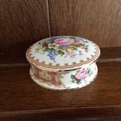 Vintage Royal Albert Bone China Lady Carlyle Lidded Trinket Box Dish