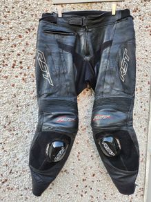 UK Size 36 RST TracTech Evo leather pants