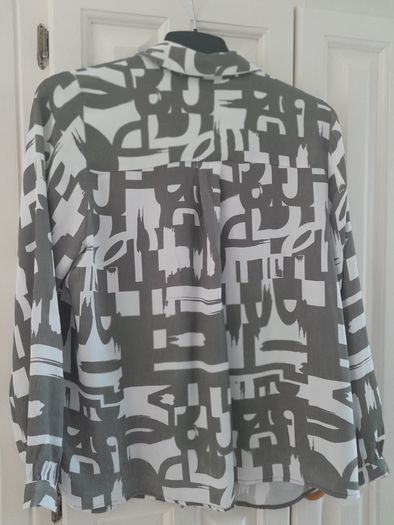 Ladies Shirt Grey & White New