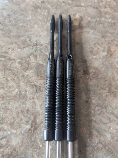 22g Unicorn James Wade Maestro Premier Black