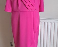Mother of the bride wedding outfit.