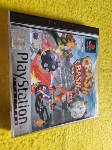 Crash Bash  Bandicoot PlayStation1 Ps1 the Ps2 games Original