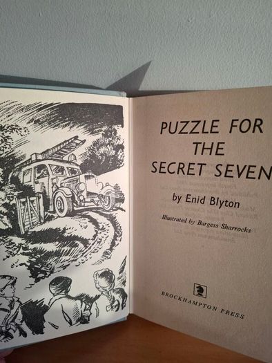 Secret Seven hardback bundle (incl 1st Ed)