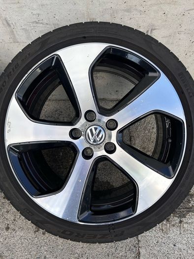 Genuine Volkswagen R-Line Austin 18" Alloy Wheels