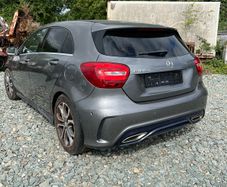 Breaking Mercedes A180d a class 2016 w176