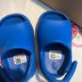 baby yeezy sliders Image 3
