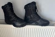 Magnum Panther military/hiking boots