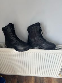 Magnum Panther military/hiking boots