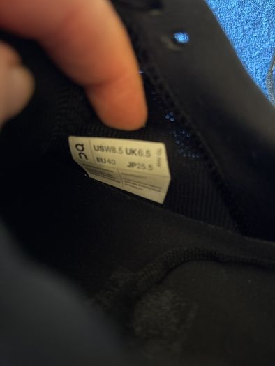 OnCloud Women's Runners UK 6.5--Like New, Great Price