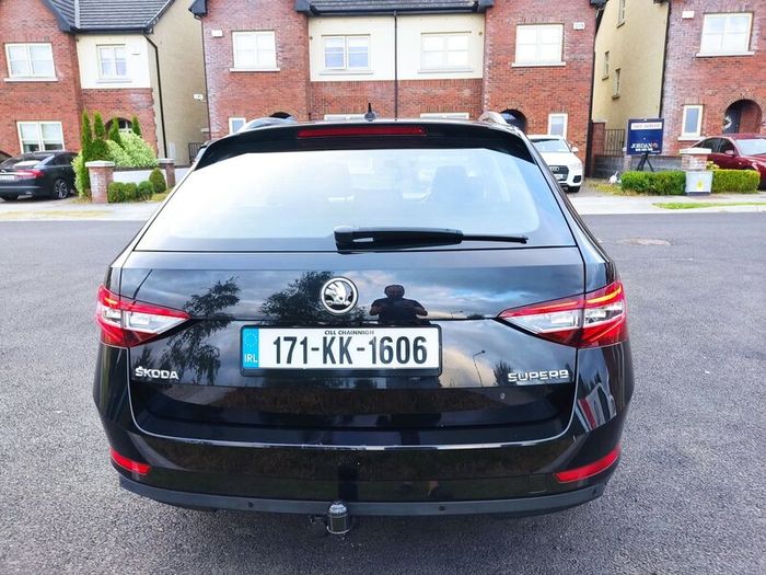 Skoda superb 2.0tdi automatic