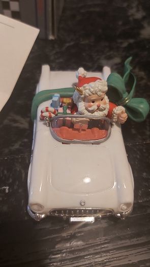Rare special edition Corvette with Santa new