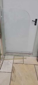Bath screen