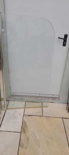 Bath screen