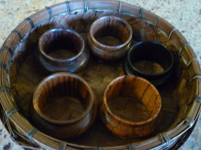 Wooden Napkin Ring holders-set Of 5 Vintage With Storage Box