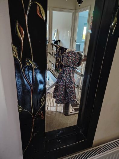Oriental style twin mirrors