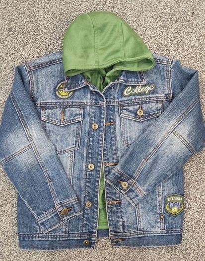 Boys denim jacket age 8-9