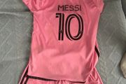 kids clothes
