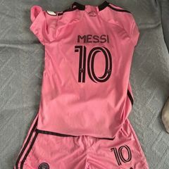 kids clothes