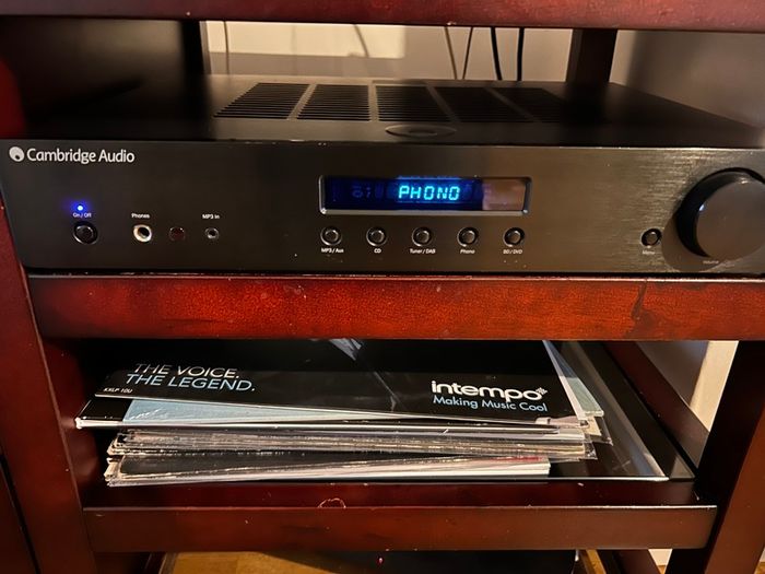 Cambridge Audio AM10 Integrated Amp