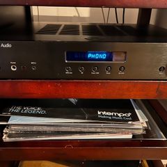 Cambridge Audio AM10 Integrated Amp