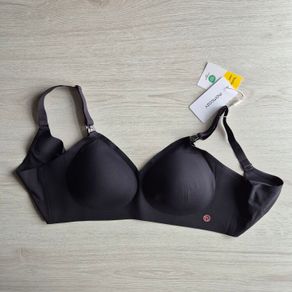 Momcozy Nursing Bra, Seamless,  Size 3XL