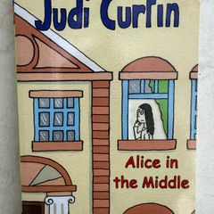 Alice in the middle book by Judi Curtin, good condition