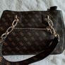 Guess handbag Image 5