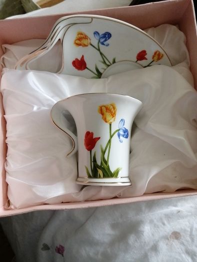 pretty cup and saucer set
