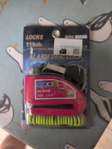 Alarmed disc lock