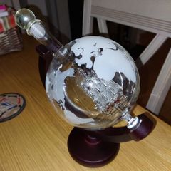 Globe Decanter