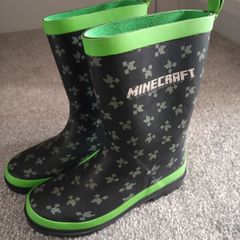 New.boys wellies.size3/eur35, 5