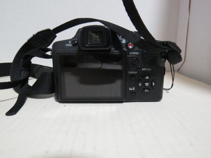 Camera Panasonic Lumix FZ38
