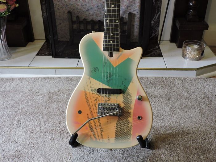 2 Travelling Wilburys 1989 Gretsch guitars