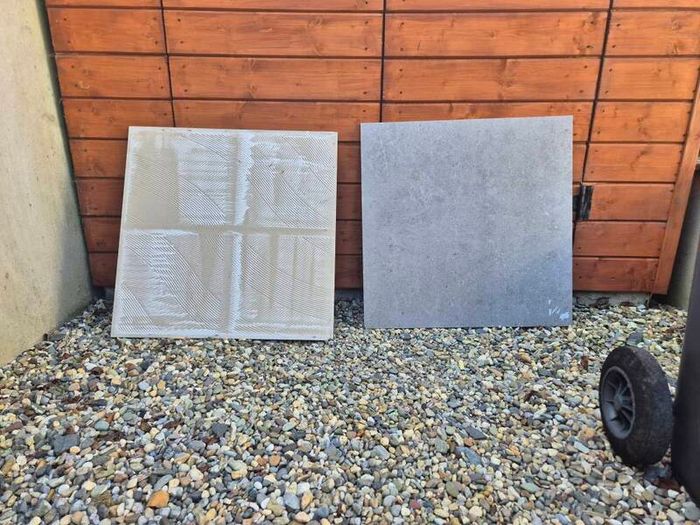 Free Tiles