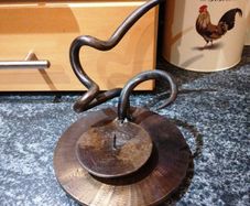 Candle holder