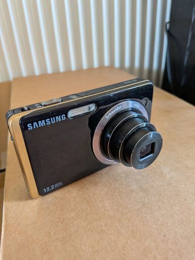 Samsung ST550 Digital Camera