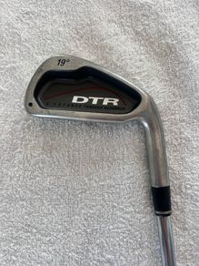 2 dtr titleist golf iron